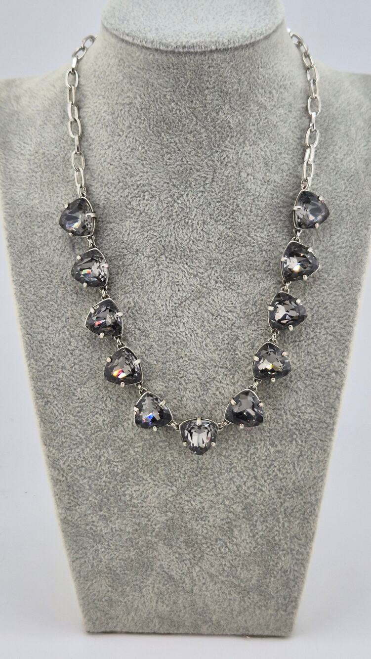 Vintage Smoke Gray Rhinestone Necklace Silver Tone Black Diamond Look 17"